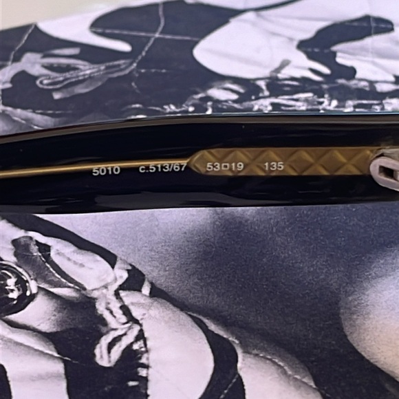 CHANEL 5010 Black & Yellow Vintage Sunglasses - Picture 4 of 9